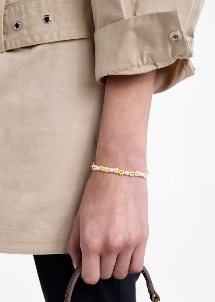 241-10-13-gold_2.jpg?ts=20260403020528