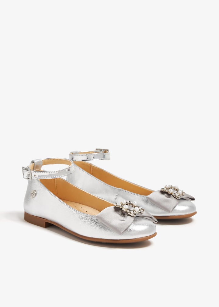 241533-lmdarg_7.jpg?ts=20240207033532