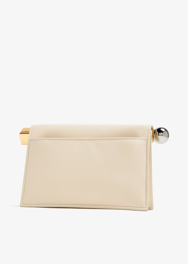 241ba392-3171-115_5.jpg?ts=20240220034028