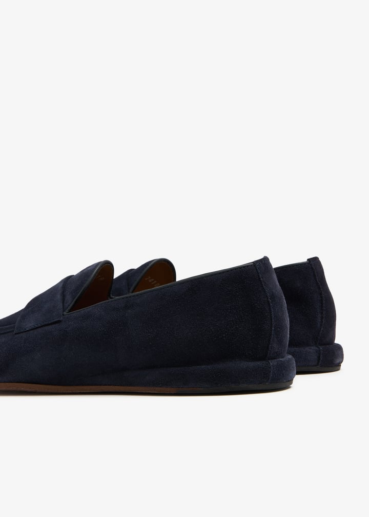 241u018-7-blungt_5.jpg?ts=20240202040015