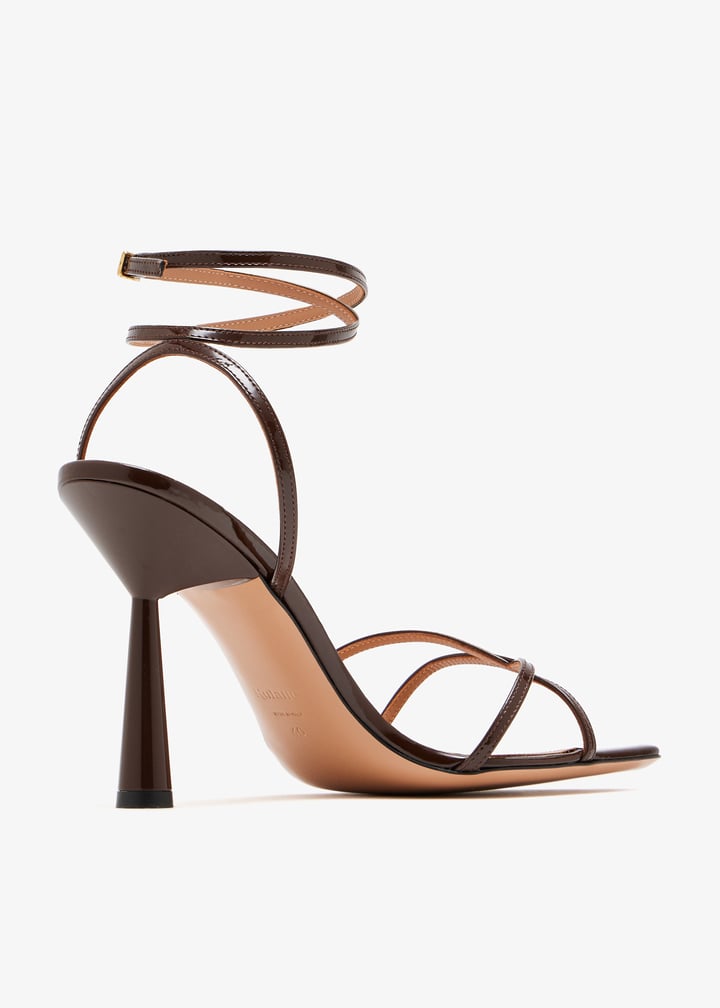 24271-chobrw_6.jpg?ts=20251104030547