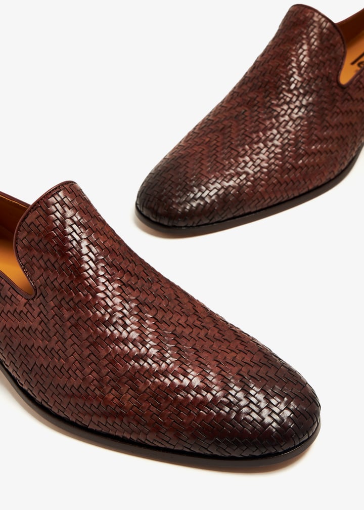 Magnanni Leather loafers for Men - Brown in UAE | Level Shoes