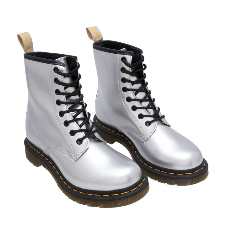 24865040-silver_2.jpg