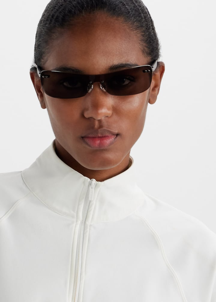 人気！JACQUEMUS グレー Les lunettes Mirada サングラス Jacquemus Gray 'les Lunettes Mirada' Sunglasses In Black