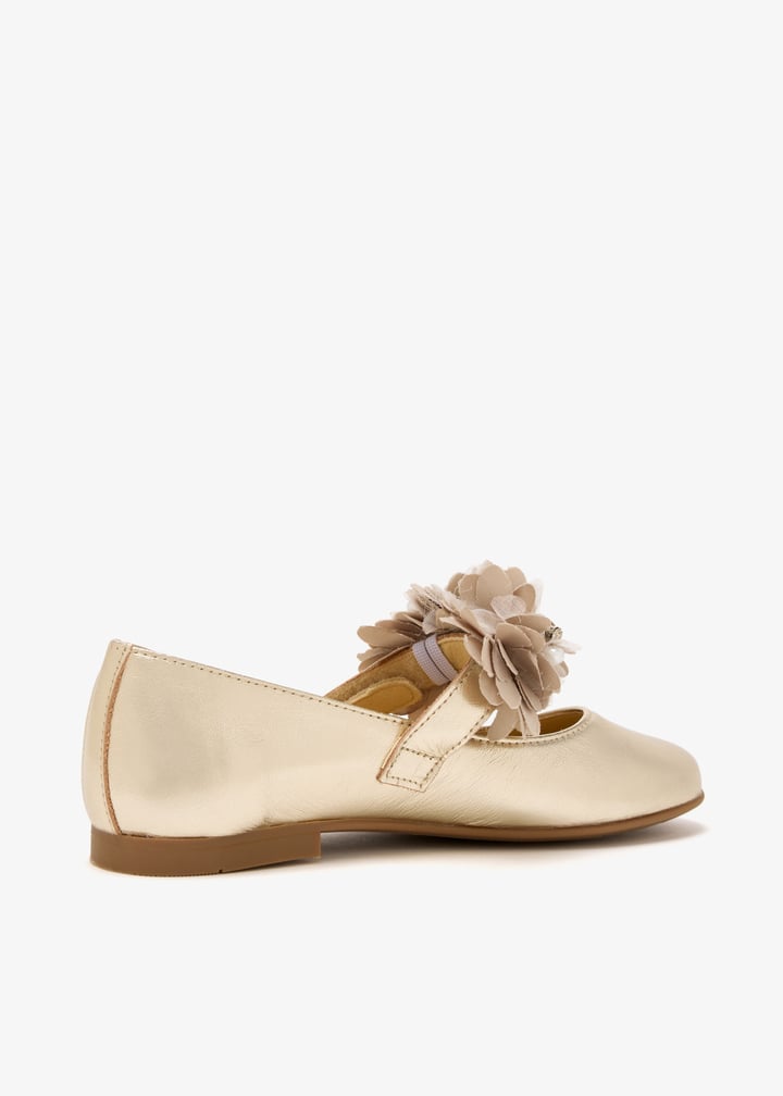 261264-oro_6.jpg?ts=20251222093648