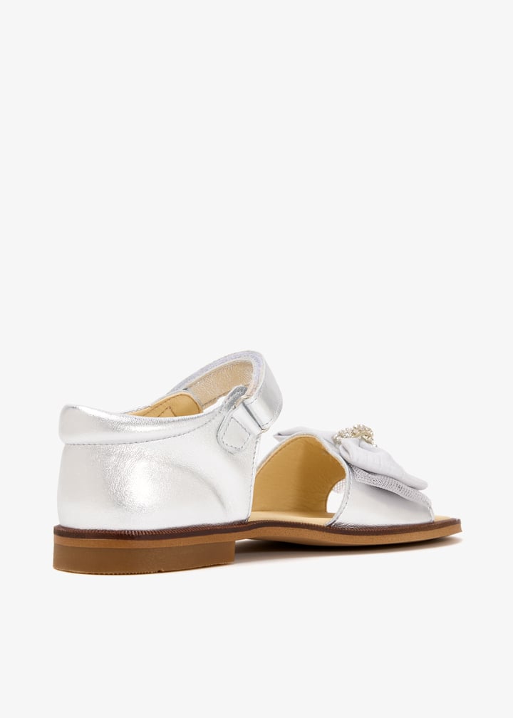 261417-plata_6.jpg?ts=20251221053538