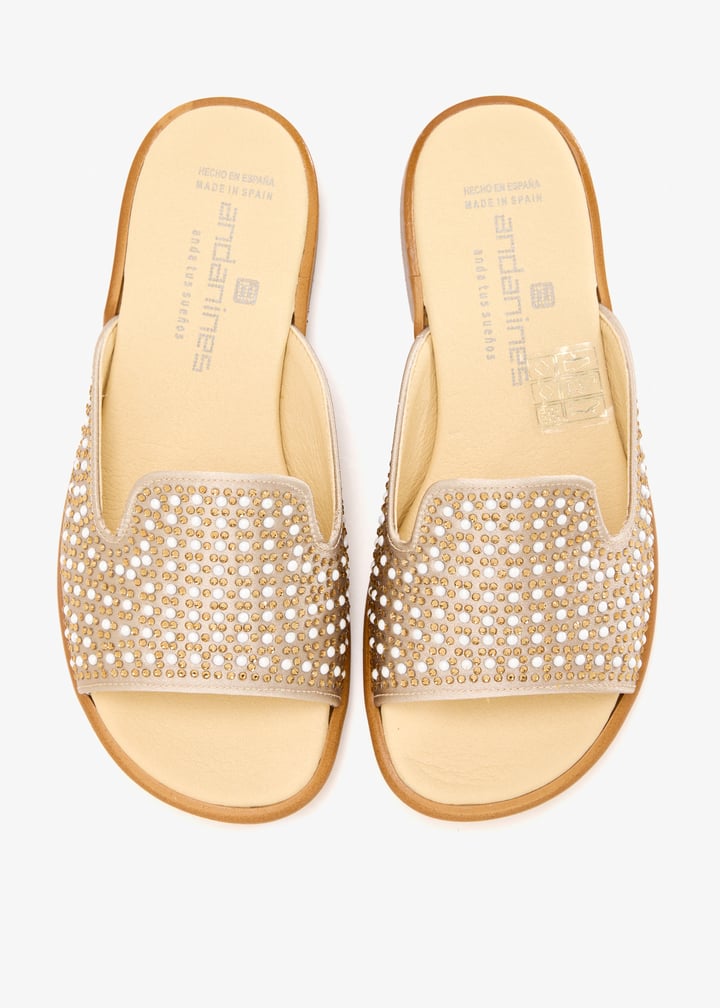 261455-oro_7.jpg?ts=20251221053547