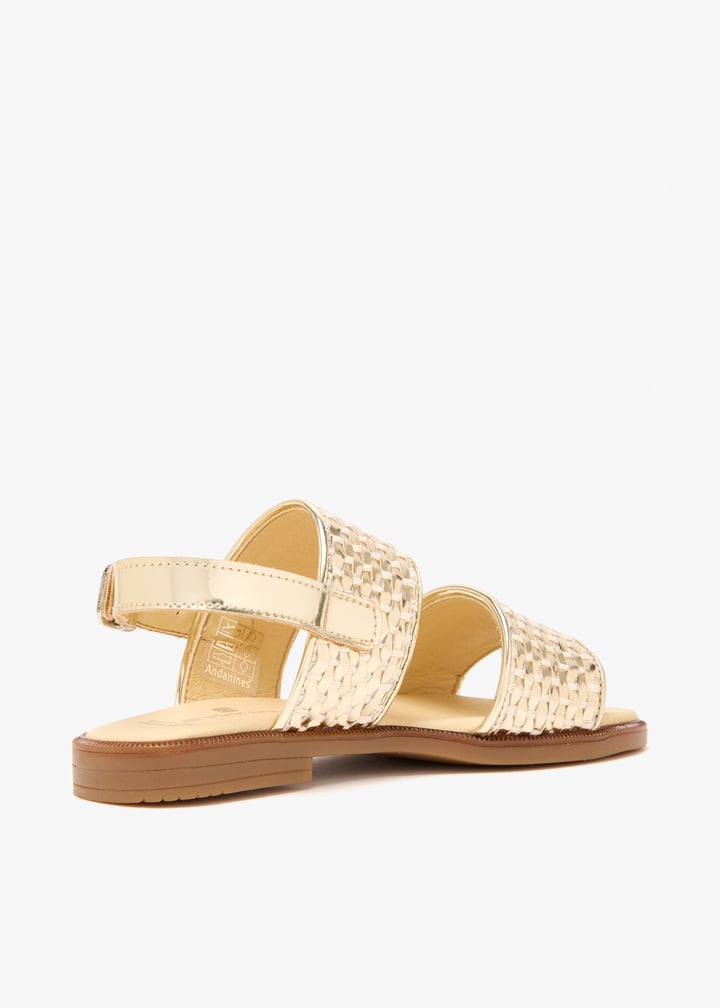 261513-oro_6.jpg?ts=20251222093714