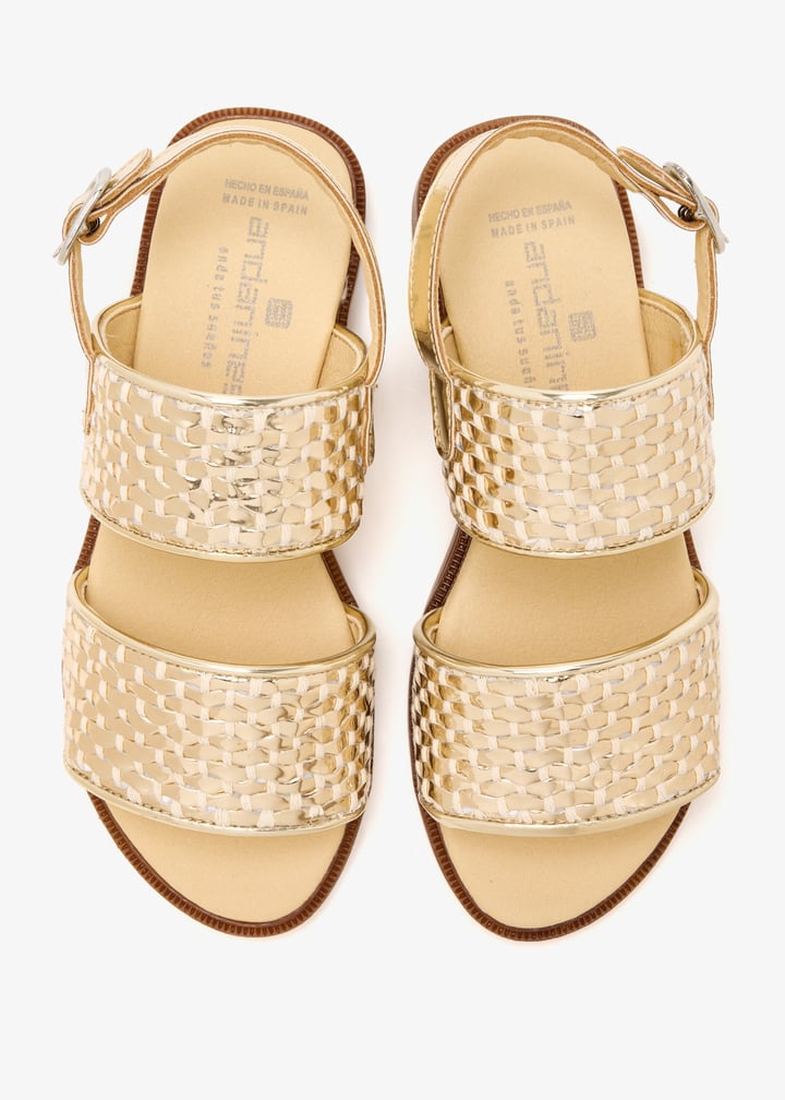 261513-oro_7.jpg?ts=20251222093714