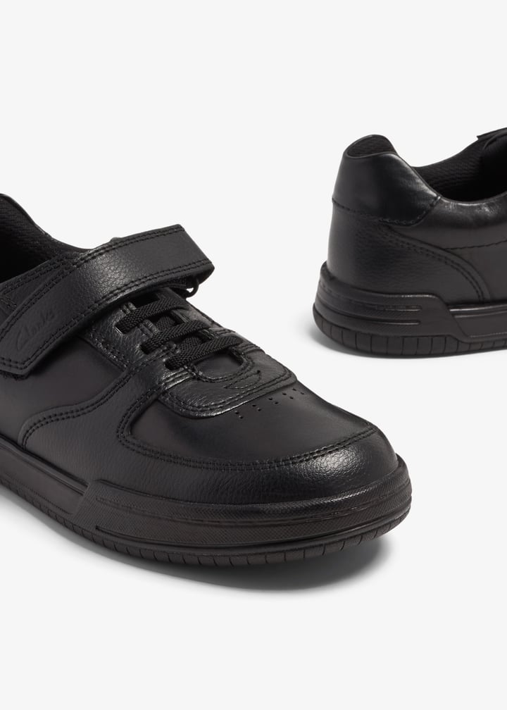 26167297-black_3.jpg?ts=20231024143135