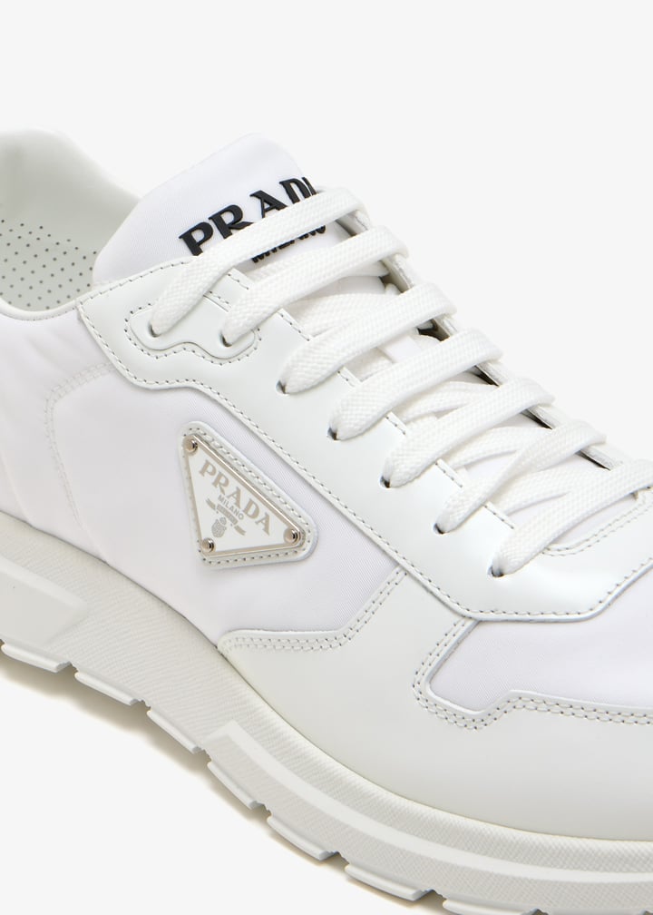 2ee443g0003lf5f0009f_5.jpg?ts=20251121235120