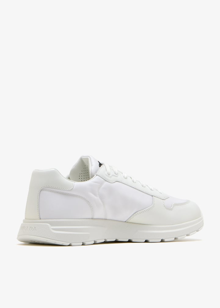 2ee443g0003lf5f0009f_6.jpg?ts=20251121235120