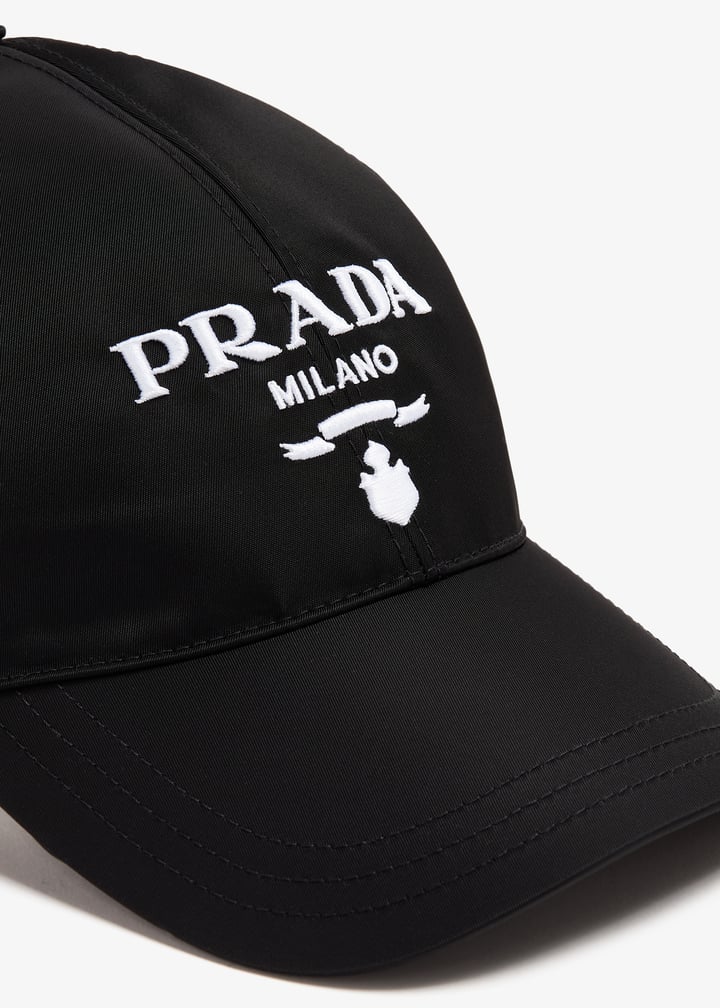 Prada Re-Nylon baseball cap for Men - Black in UAE | Level Shoes