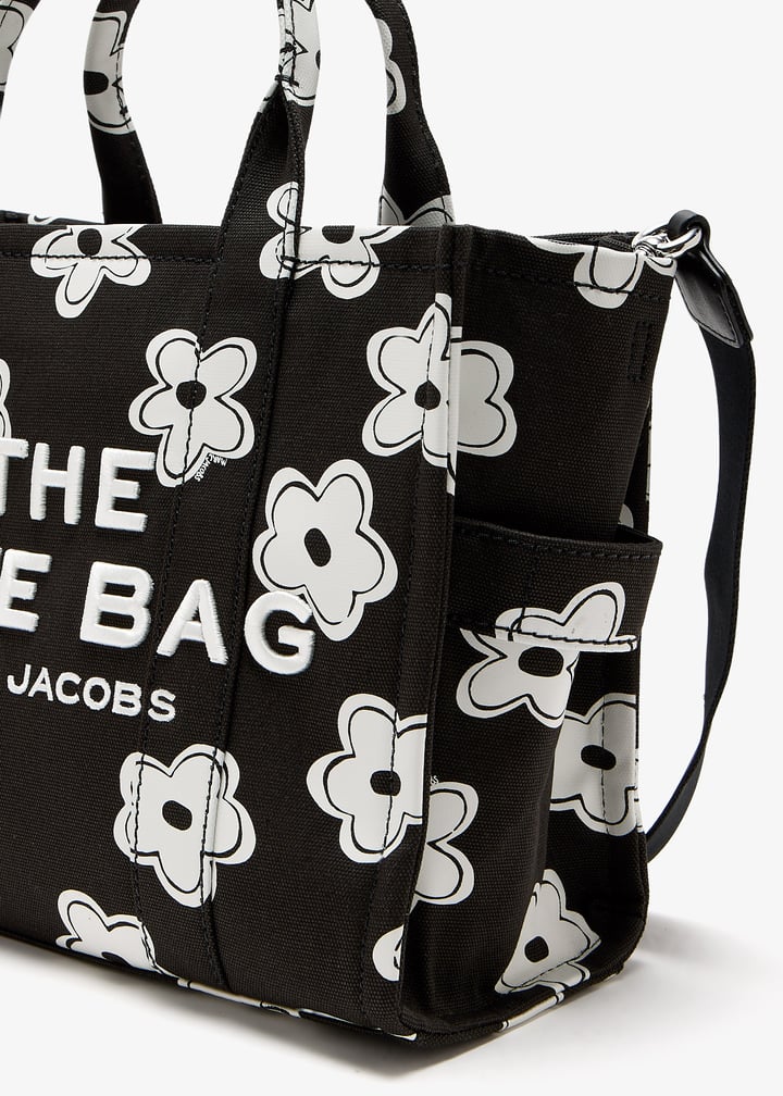 Marc Jacobs☆ THE TOTE BAG Daisy 花柄 ミディアム 人気モデル 0400022352172_NATURAL?wid=830&