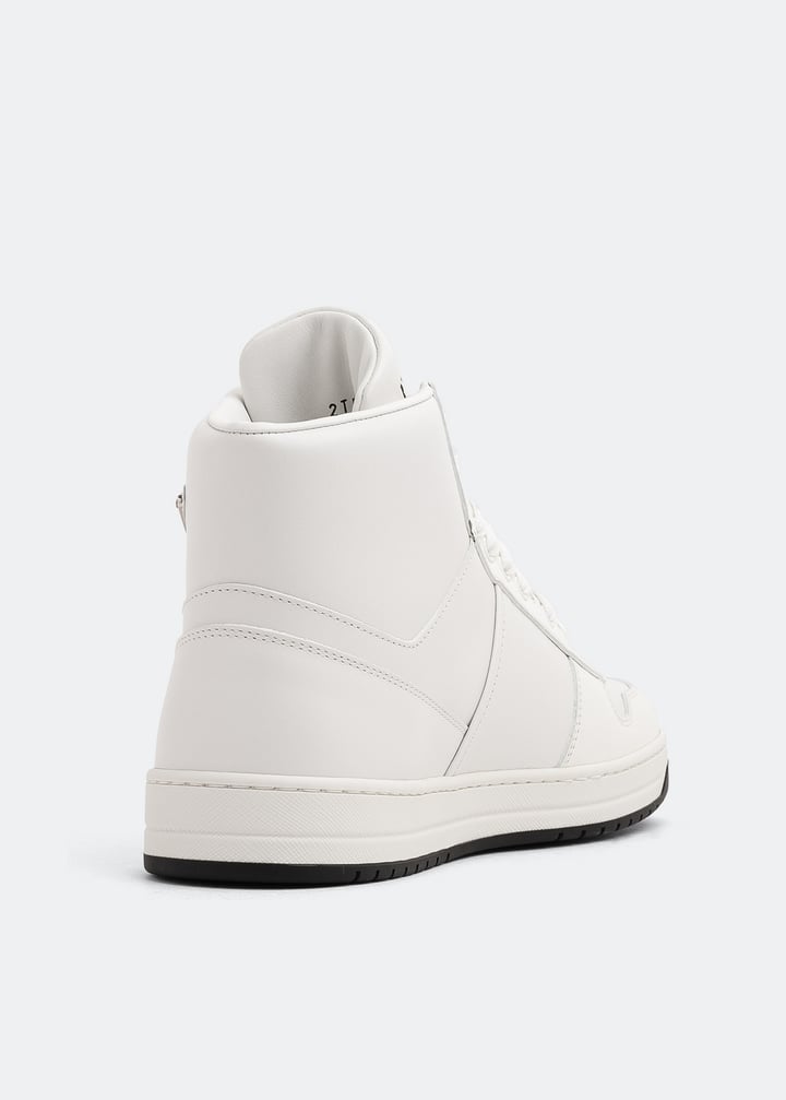 2te1833lj6f0964_2.jpg?ts=20220504174649