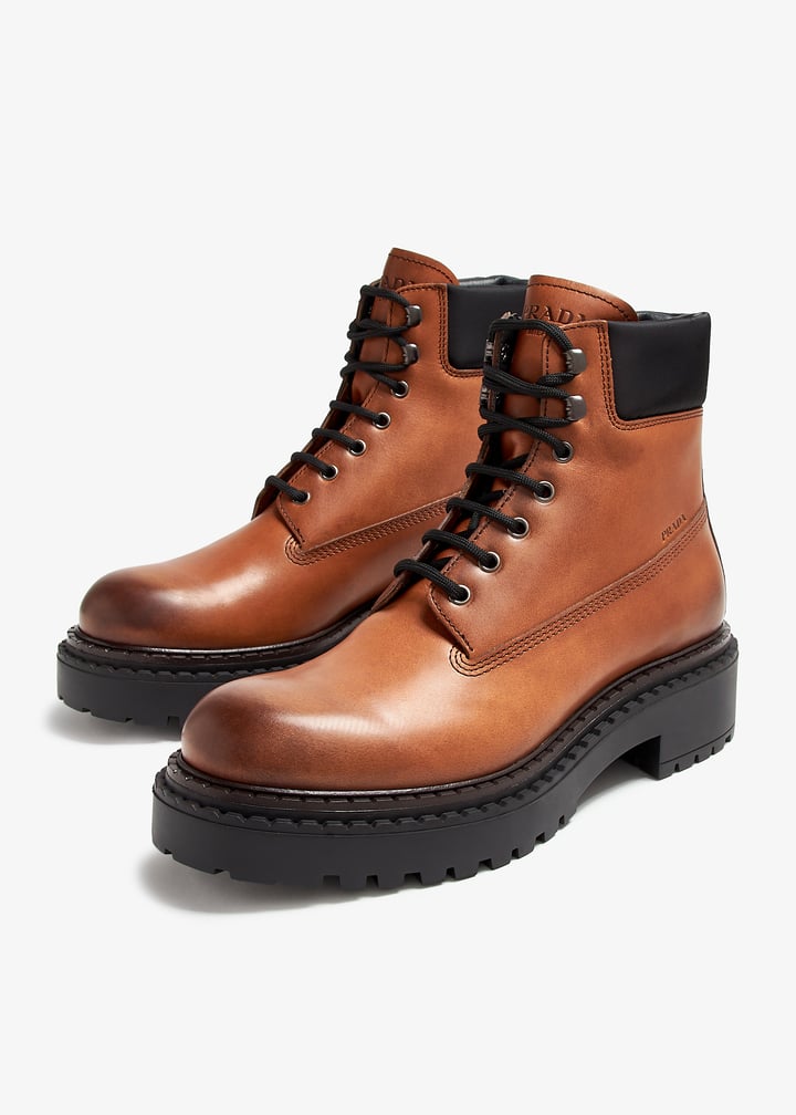 ブーツその他 PRADA LEATHER BOOTS Black Leather and stretch fabric Brixxen boots | PRADA