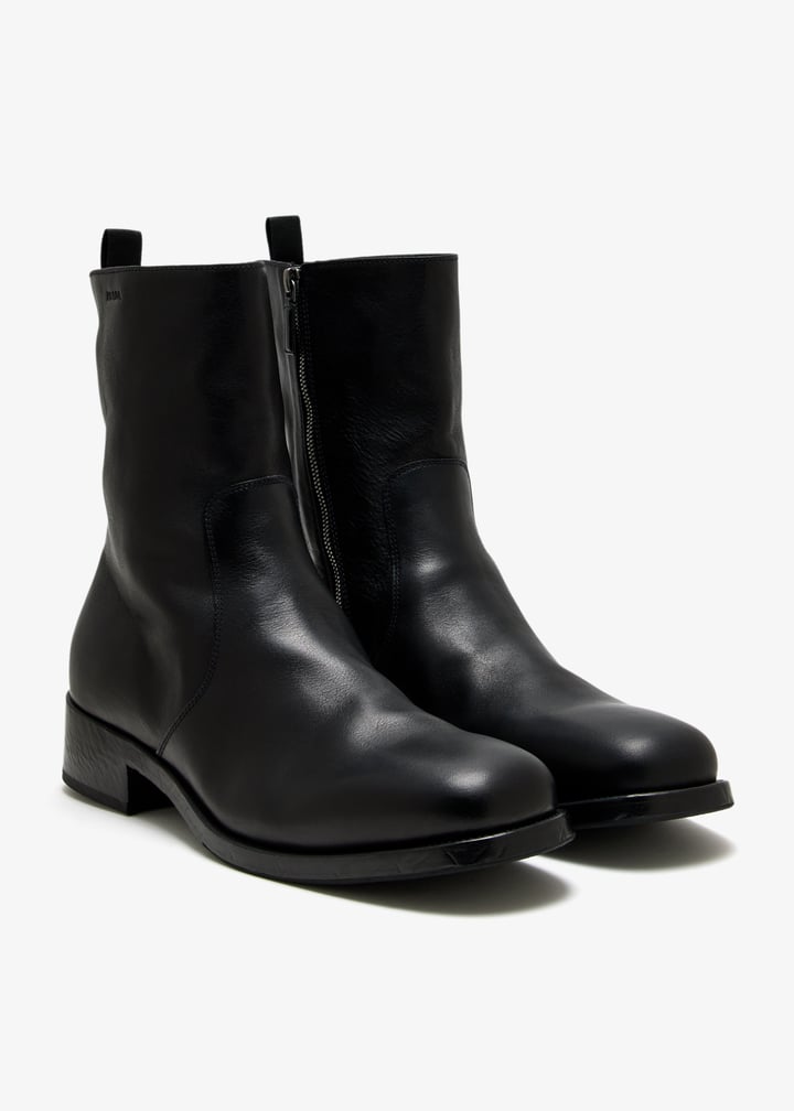 2ua006x000v69f0002f_7.jpg?ts=20251121235129