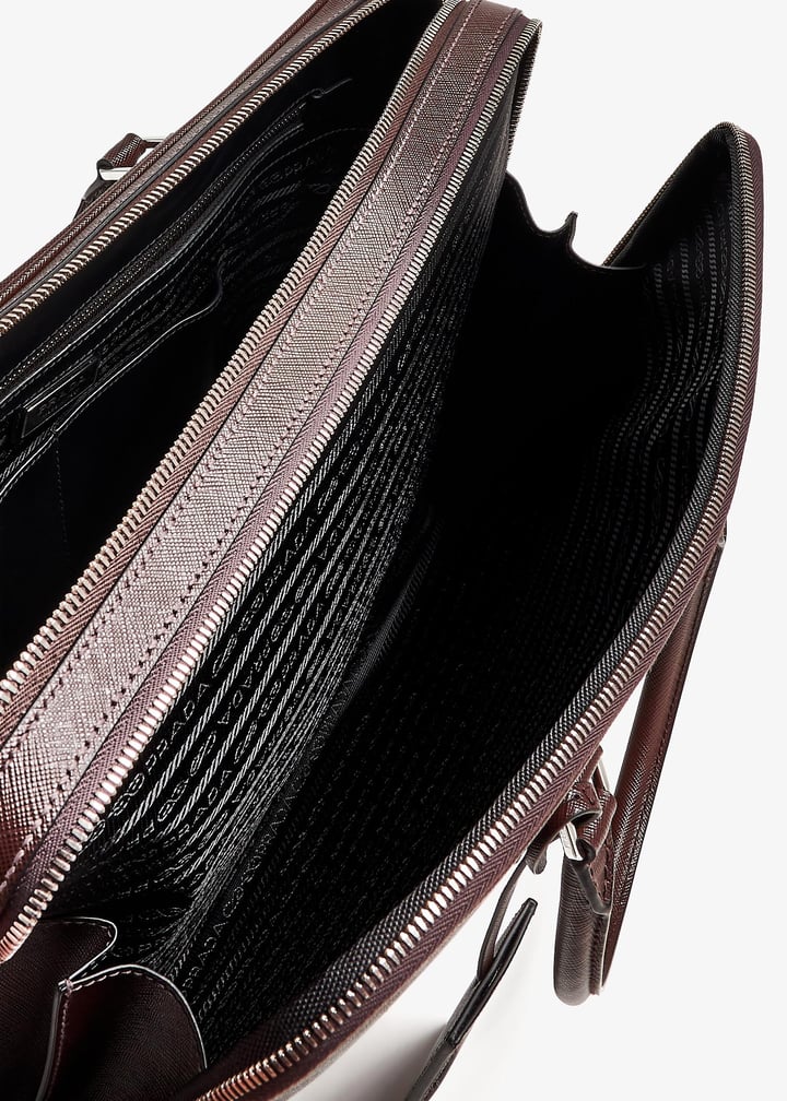 Prada saffiano 男士皮革公文包- 棕色阿联酋| level shoes