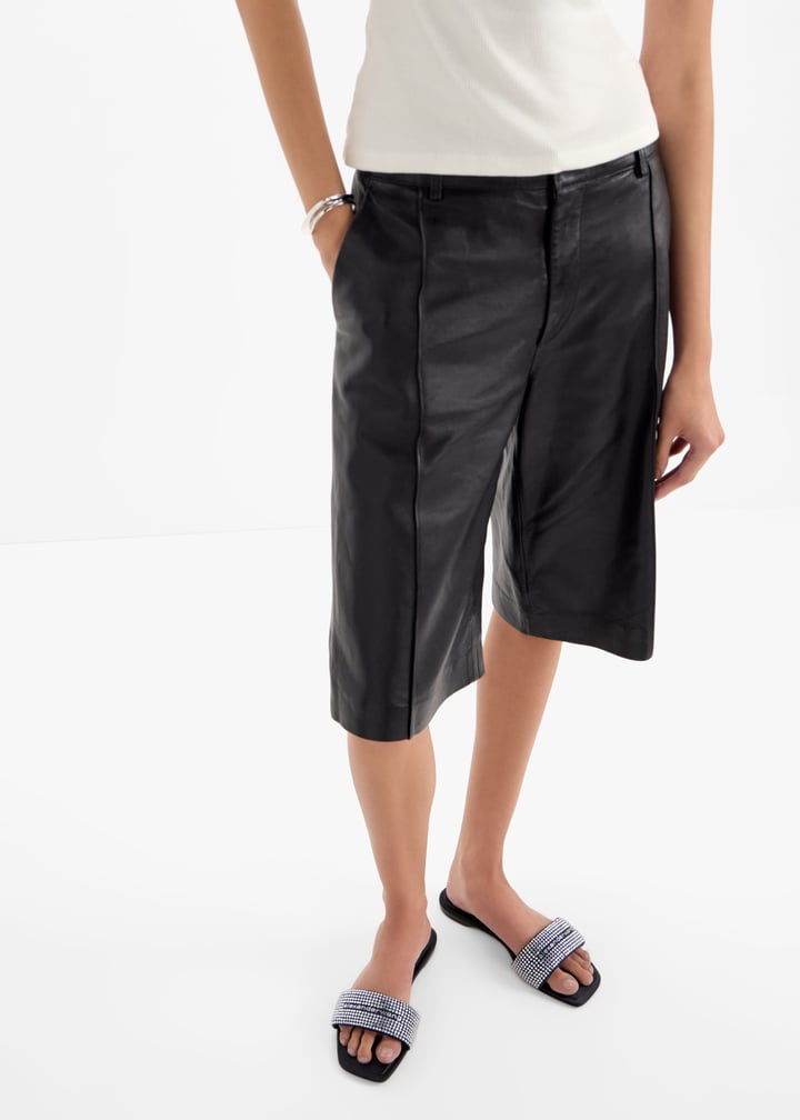 Alexander Wang Vy slide sandals for Women - Black in UAE