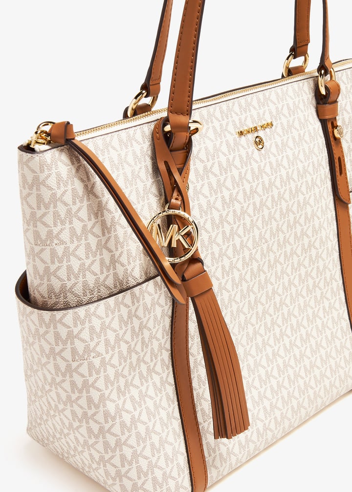 30t0gnxt9b-149_5.jpg?ts=20240802032015