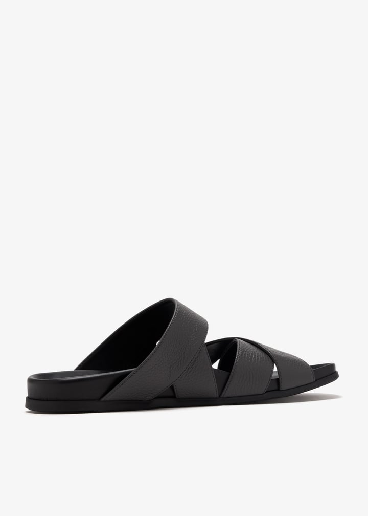 サンダル・ミュール FERRAGAMO RIKIS SANDALS Salvatore Ferragamo Leather RIKIS Thong Sandals with Logoed
