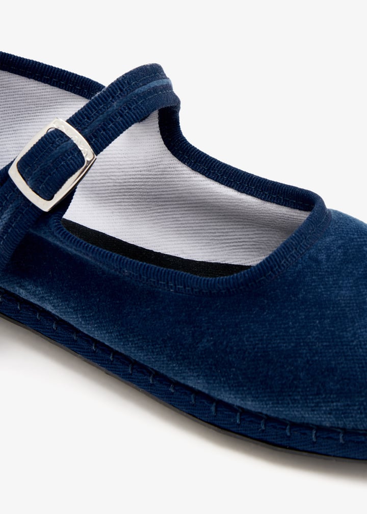 32e-blujea_5.jpg?ts=20250104031017