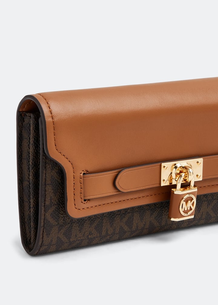 Michael Kors Hamilton Legacy wallet for Women Brown in Qatar