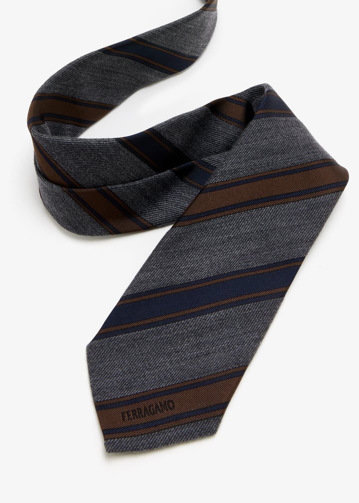 351357-789286_5.jpg?ts=20260201022602