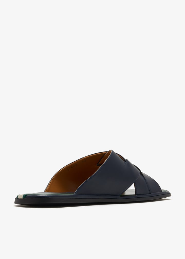 37448-indaco_6.jpg?ts=20260228033053