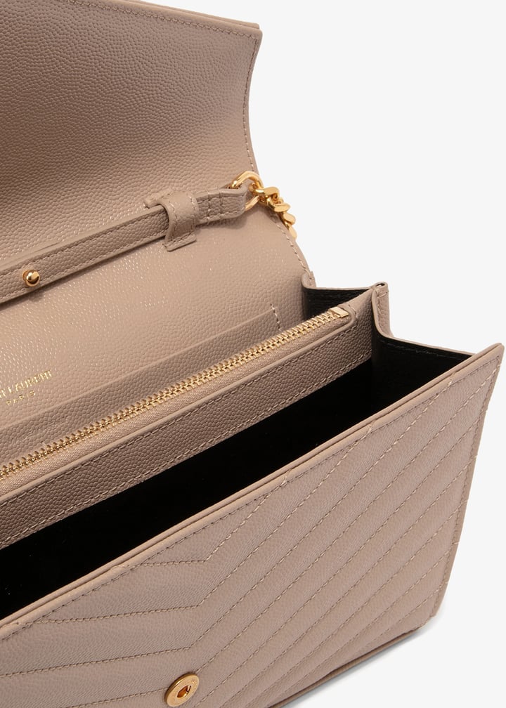 377828bow012721_2.jpg?ts=20241102035021