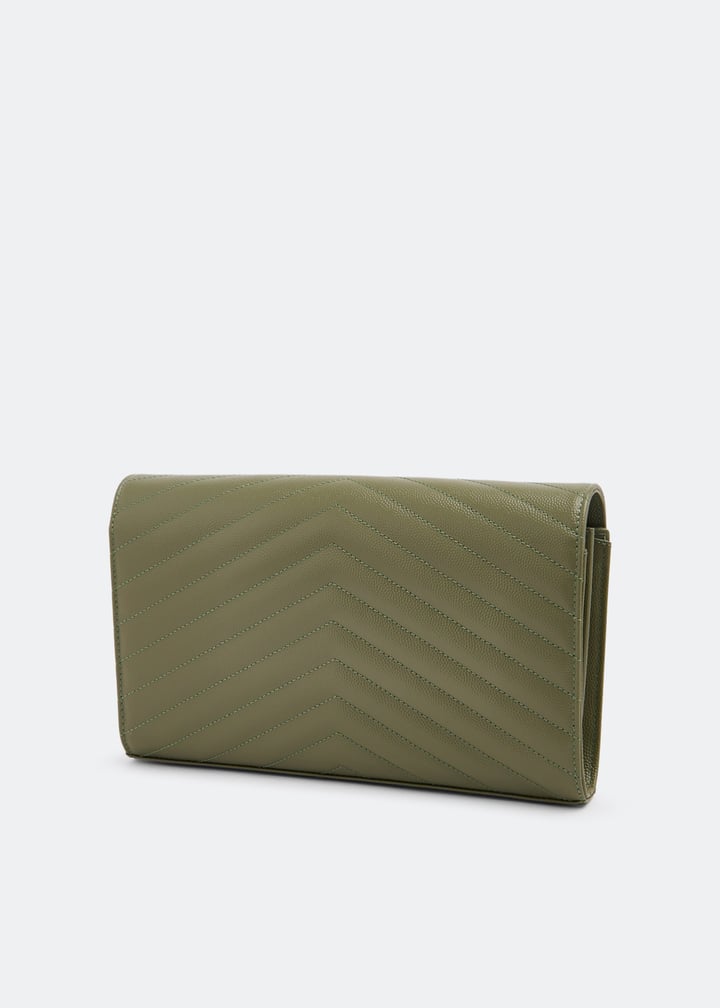 377828bow073317_3.jpg?ts=20220728030511