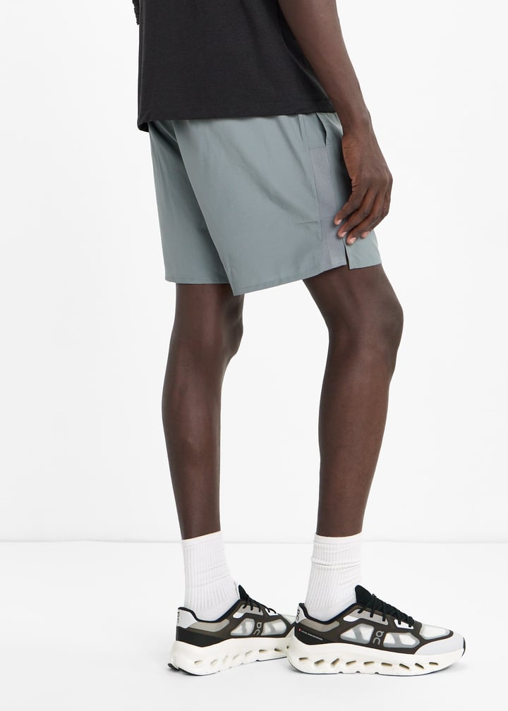 3mg10271430-blaivo_2.jpg?ts=20260124150355