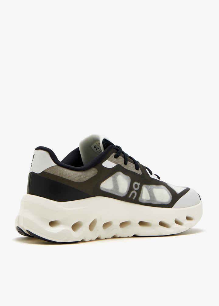 3mg10271430-blaivo_6.jpg?ts=20260124152400