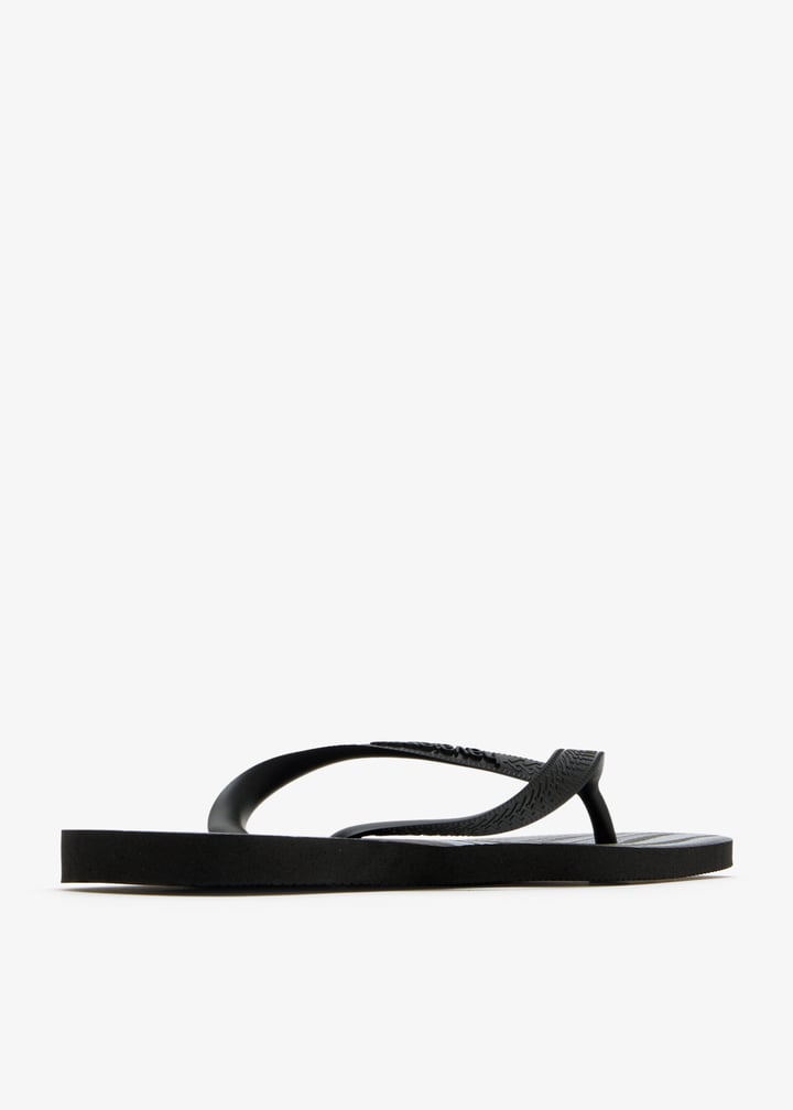 4111355-1103_6.jpg?ts=20251120052222