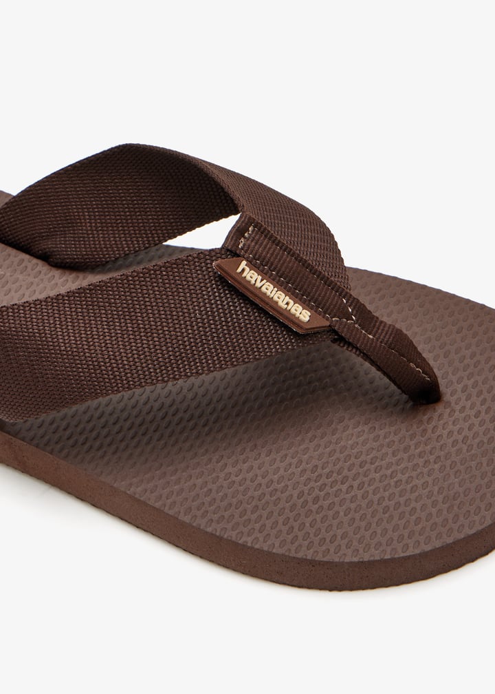 4148427-2548_5.jpg?ts=20251119050550