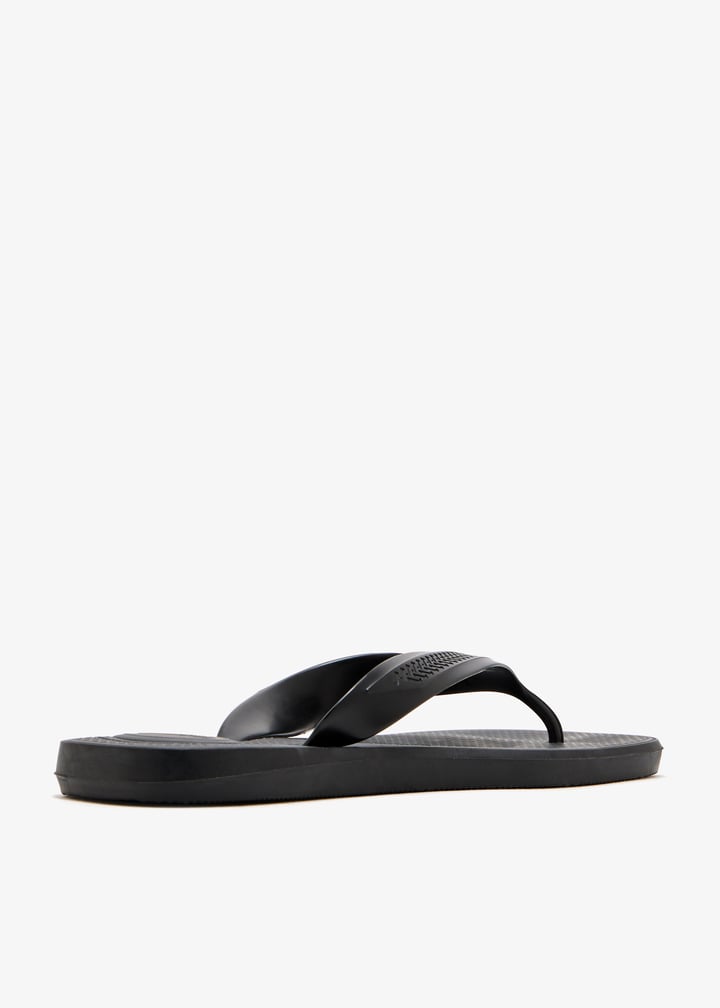 4148608-0090_6.jpg?ts=20251030113047