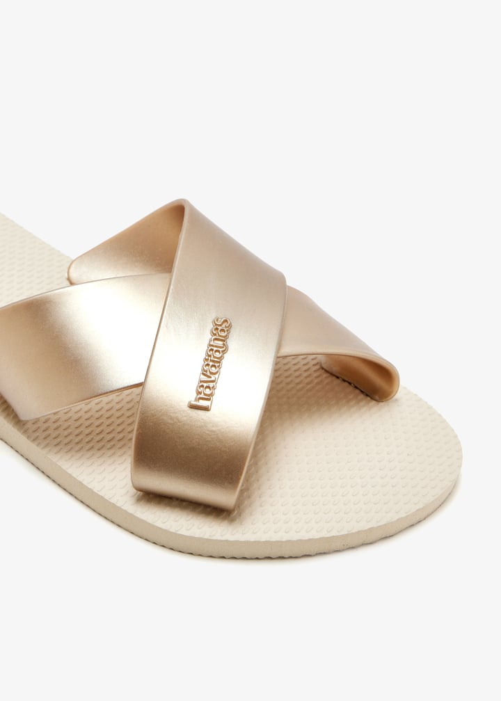 4148866-0121_5.jpg?ts=20250726030544