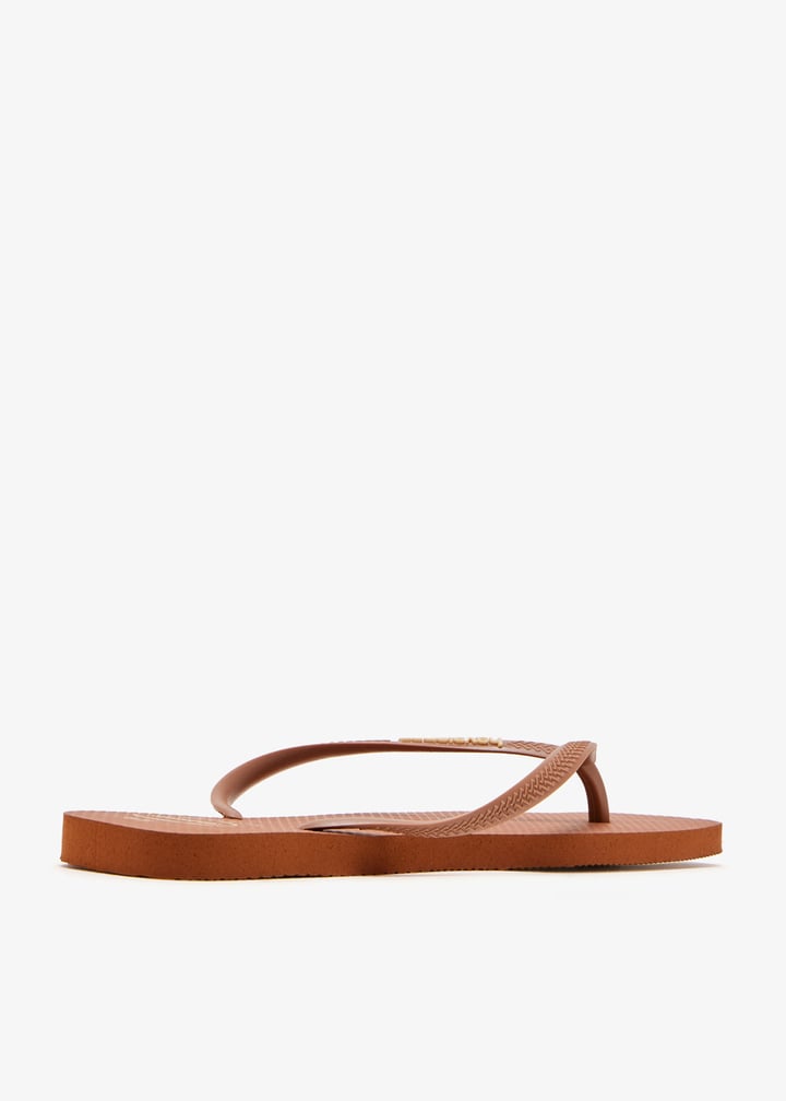 4148959-1976_6.jpg?ts=20251031132257