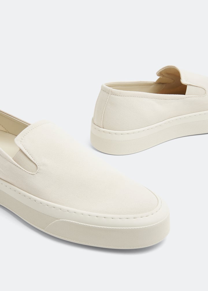 4154-4102_3.jpg?ts=20230226030511