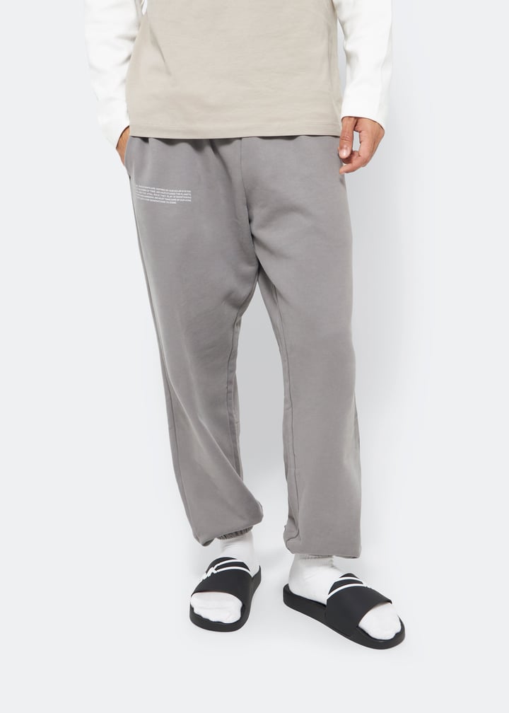 42r0jsfa2q-001_2.jpg?ts=20230113031507