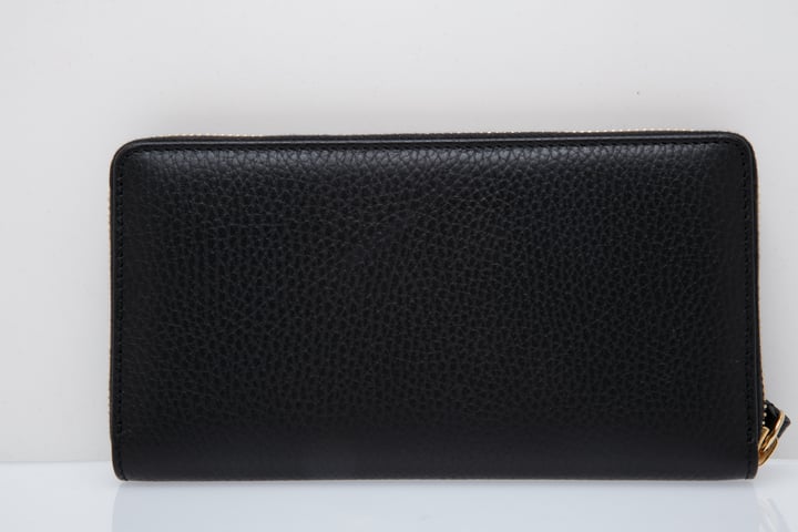 456117cao0g1000_4_u.jpg?ts=20240430035018