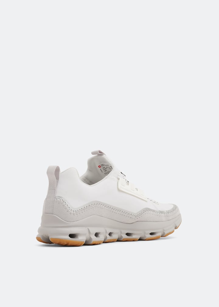 On Cloudaway Kanazawa sneakers for Men - White in UAE