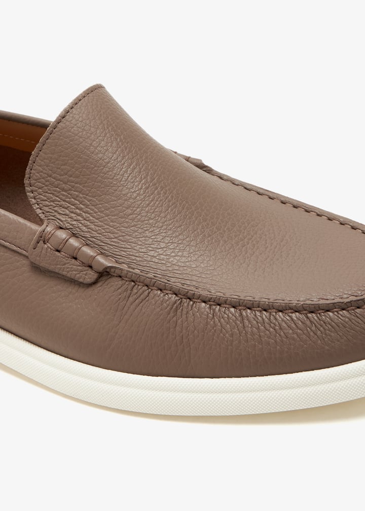 50536173-260_5.jpg?ts=20250311030514