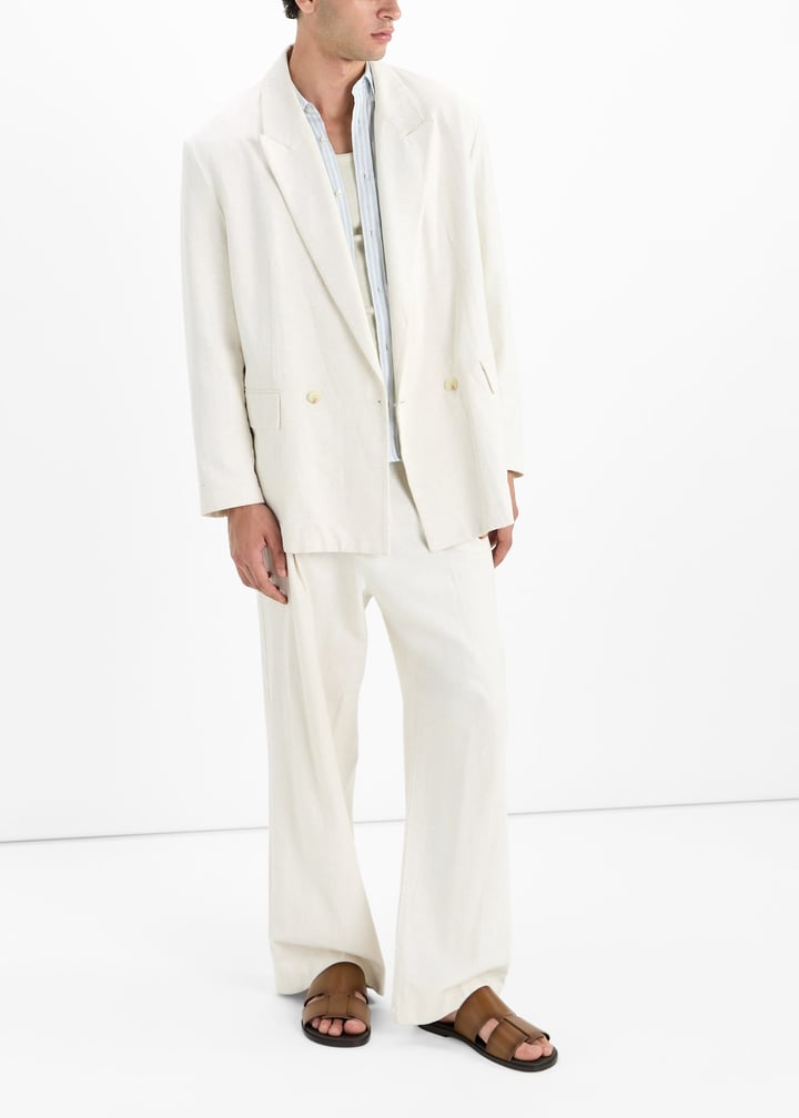 50539243-214_2.jpg?ts=20260316020532