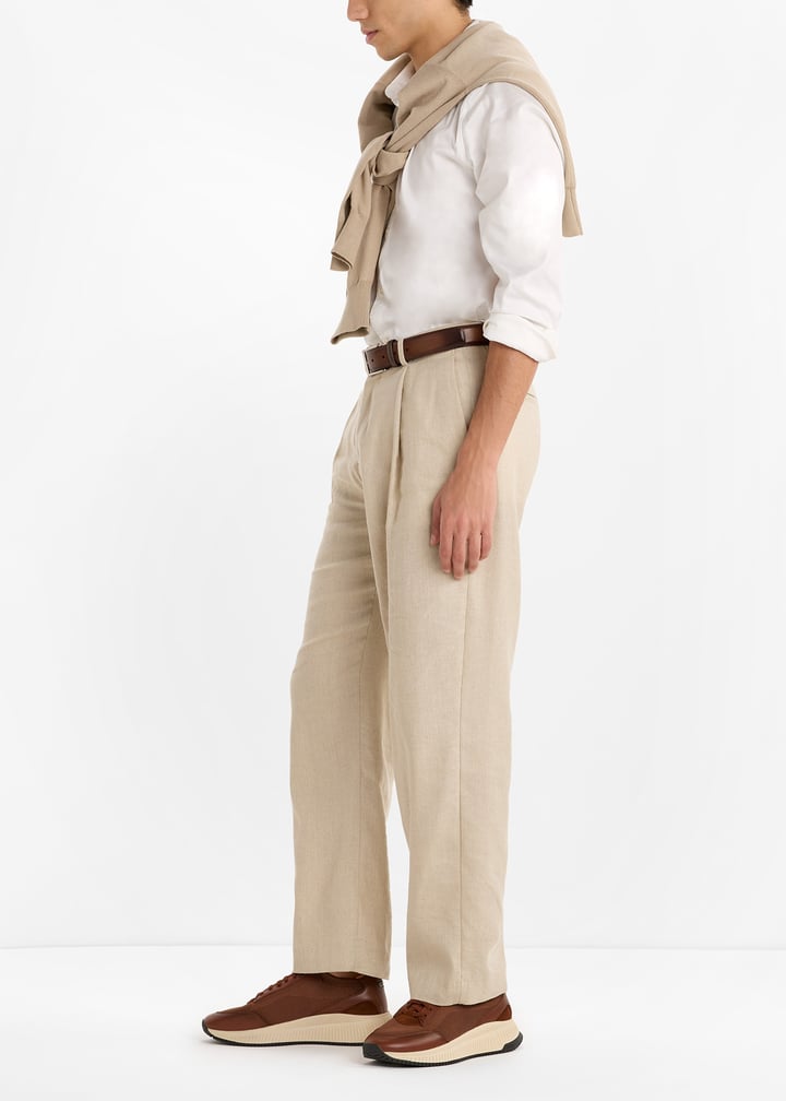 50552911-214_2.jpg?ts=20251001030547