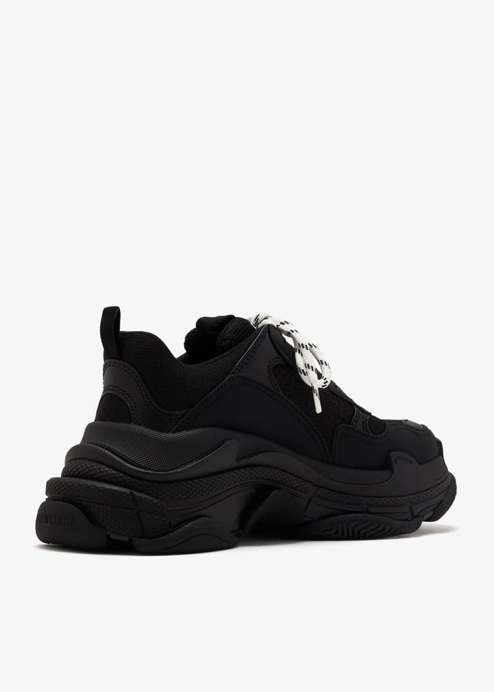 524039wtrst1070_4.jpg?ts=20241218040615