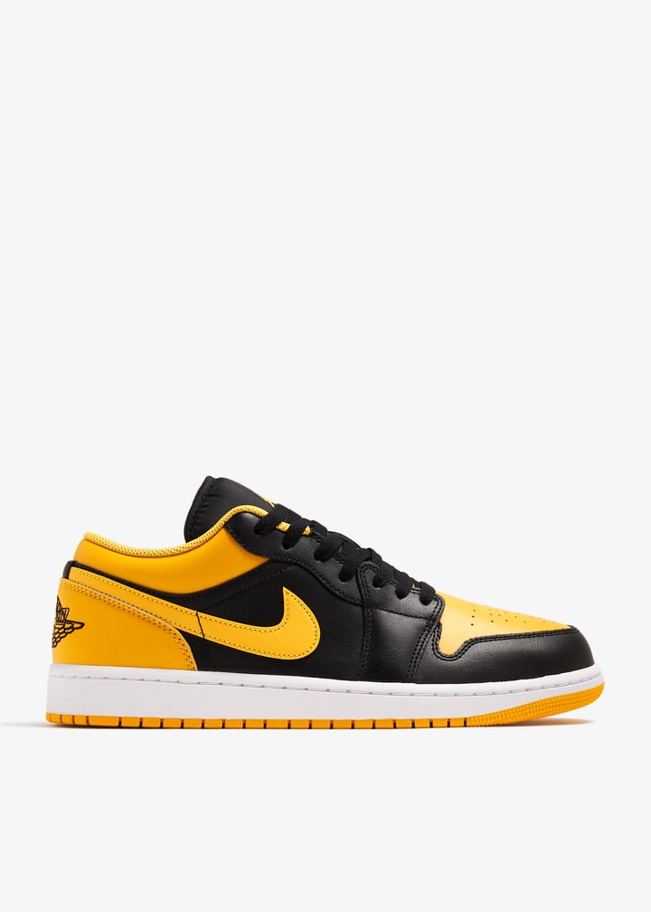シューズ(男性用) NIKE AIR JORDAN 1 LOW YELLOW OCHRE Jordan 1 Low Yellow Ochre for Sale | Authenticity Guaranteed