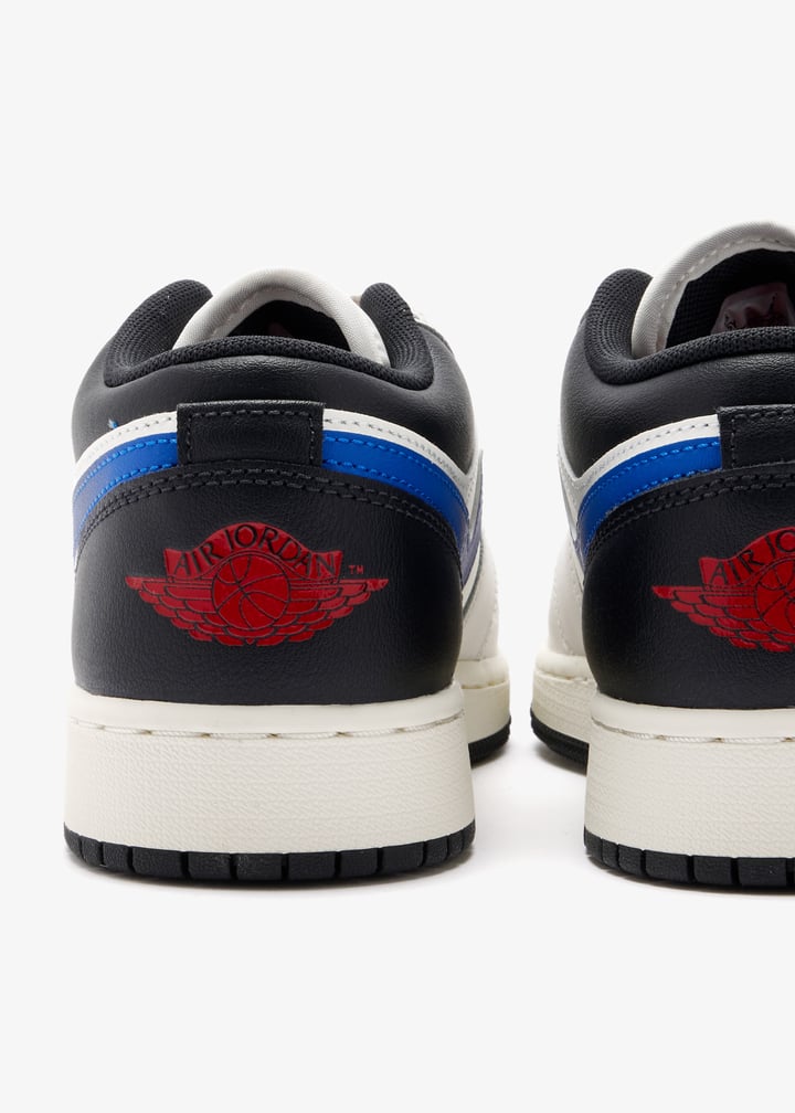 553560-027_5.jpg?ts=20260428034642