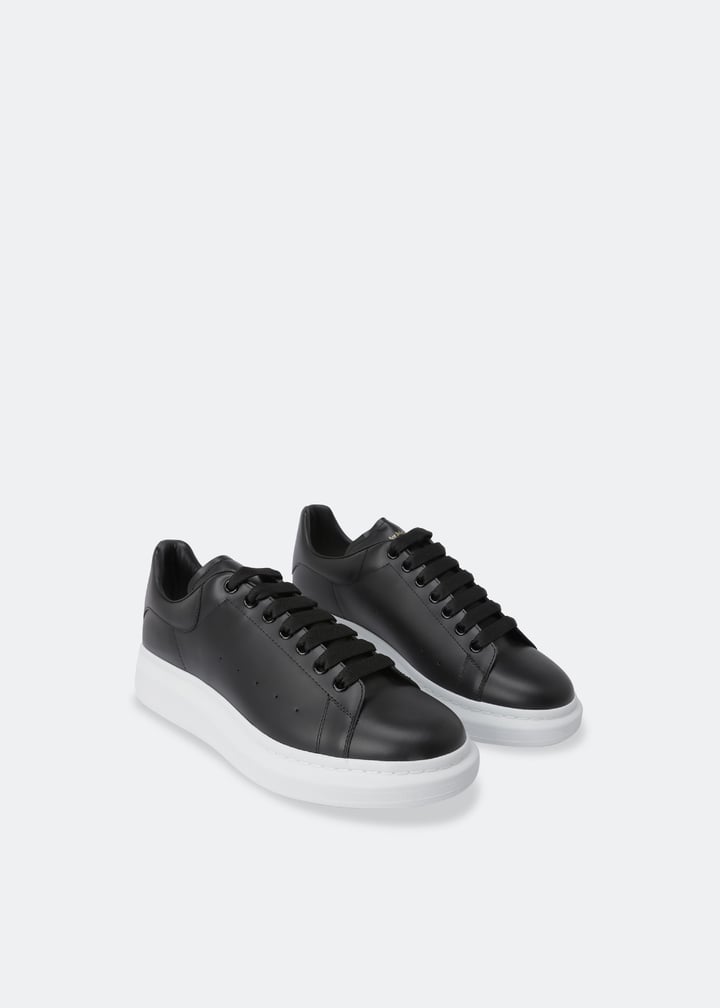 【送料&関税込】Alexander McQueen Black Leather Sneakers Wit AlexanderMcQueenBlackOversizeS
