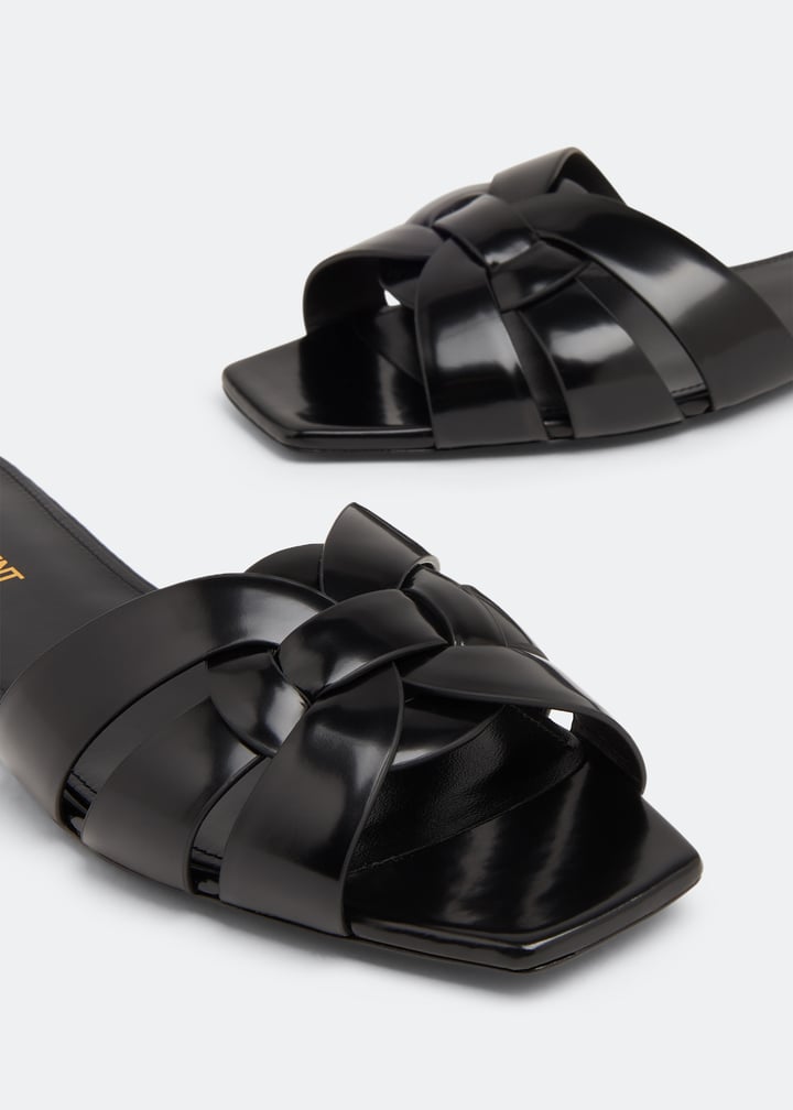 Saint Laurent Tribute flat sandals for Women - Black in UAE